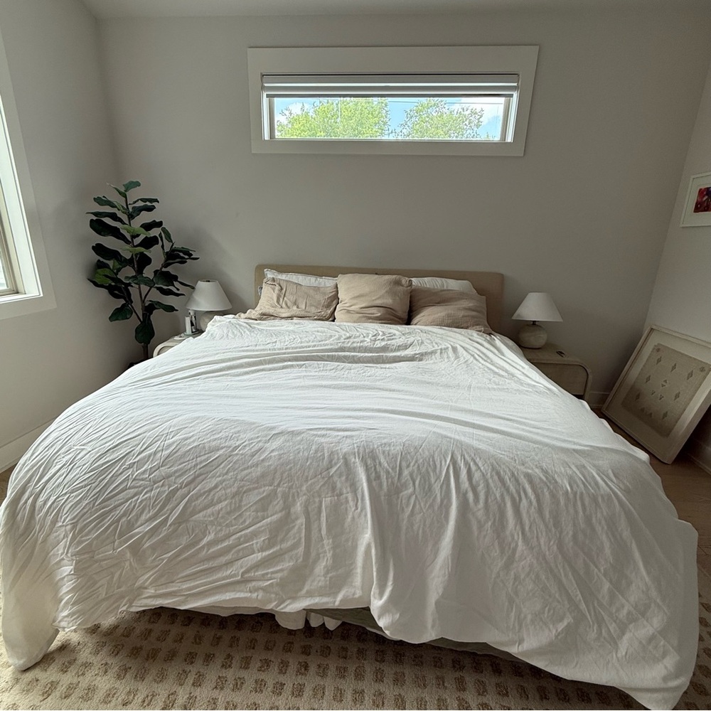 Parachute White Sateen Duvet Cover - Queen